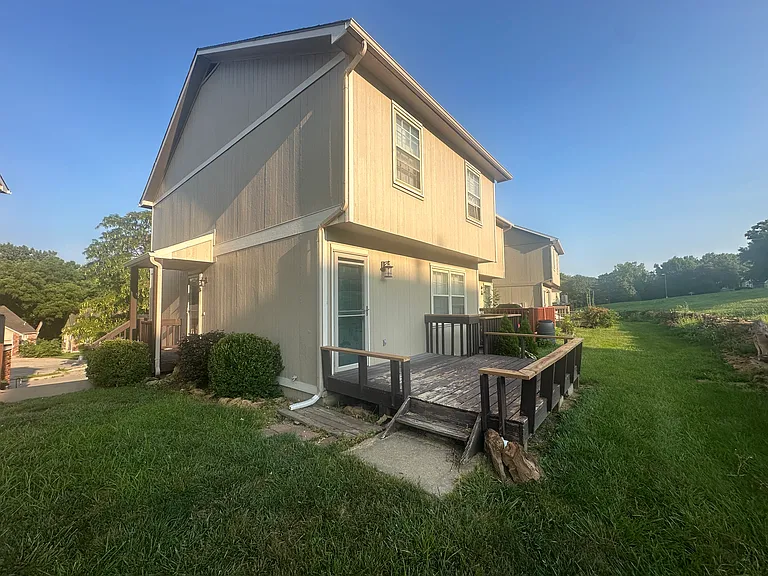 1422 Anthony Michael Dr — Photo 40