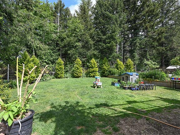 4th image of 2126 Cypress Rd