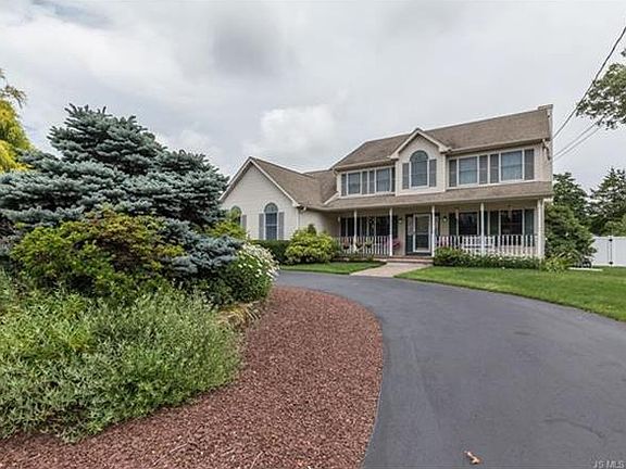 4th image of 561 Lanlac Dr