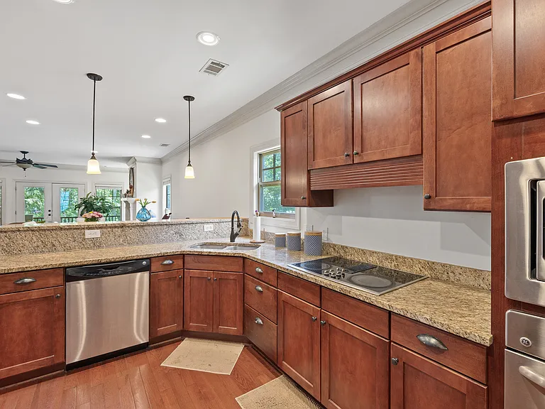 102 Mallard Dr #1A — Photo 23