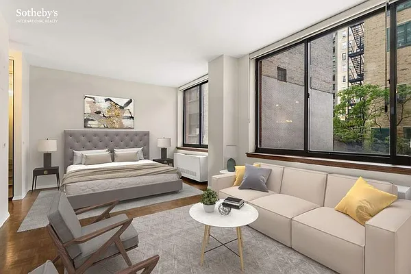 Sold by Sotheby's International Realty | media 3