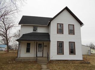 11300 2nd St, Fenton, IL 61251