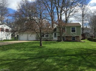 2219 Woodland Trce, Youngstown, OH 44515