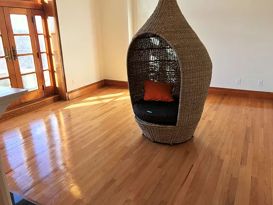 Rented by Joe Gotham LTD | media 25