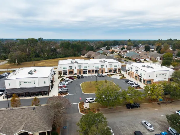 3350 Country Club Rd #221, Valdosta, GA 31605