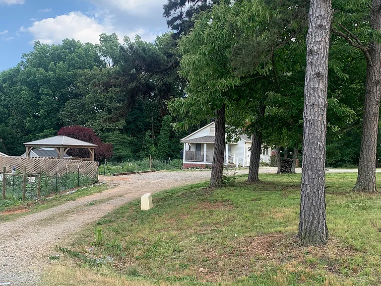 2757 Charlotte Hwy — Photo 3