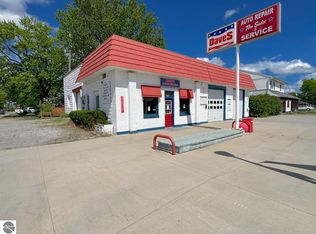 401 E Railway St, Coleman, MI 48618