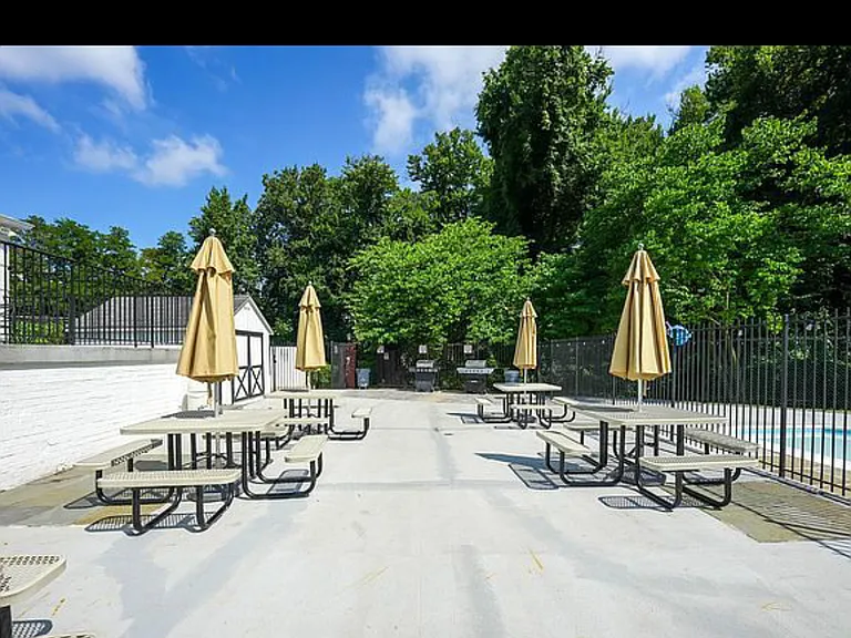 7600 Tremayne Pl #107 — Photo 16