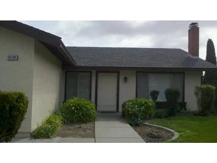 8158 Idlewild Ct photo 1