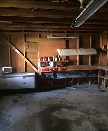 3rd image of 136 County Road 1704