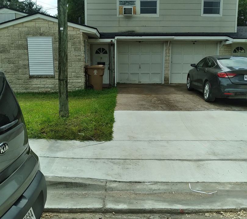 1st image of 1001 Texas Ave #Texas3