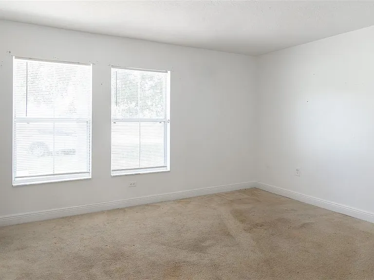 1631 Perdido Ct — Photo 13
