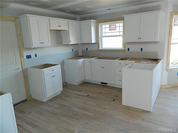 5th image of 4906 Abundance Ct