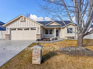 4606 W Steeplechase Dr, Meridian, ID 83646