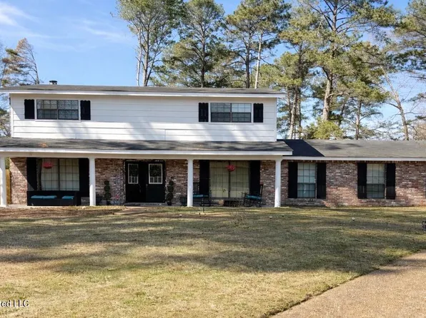 150 Foxwood Cv, Jackson, MS 39272