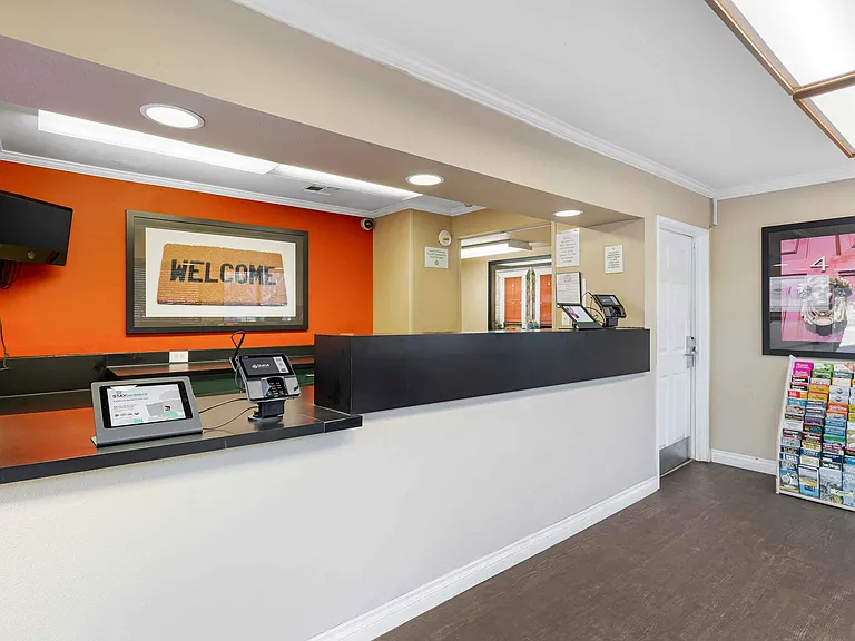 Lobby and Guest Check-in