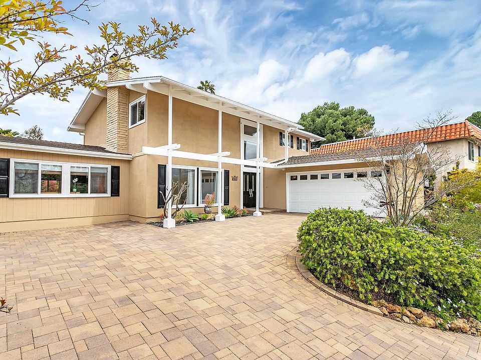 1st image of 1433 E Calle Colina