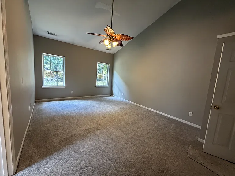 4006 Raven Rock Ct — Photo 16