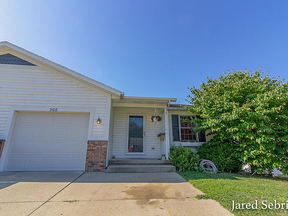 3rd image of 904/906 Vos St
