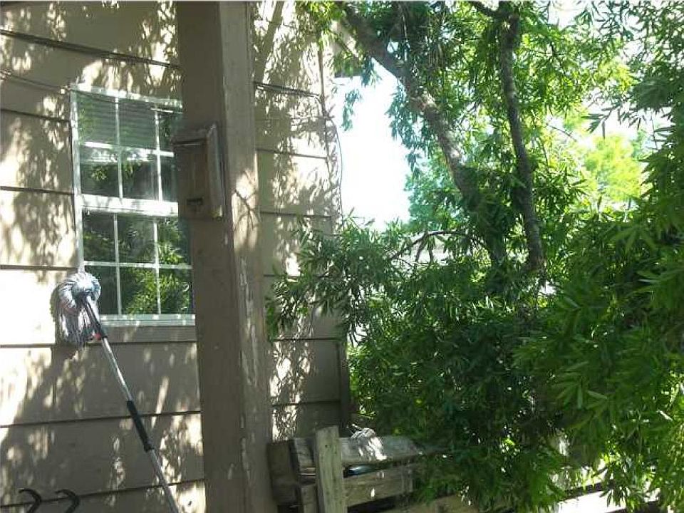 2nd image of 708 N Highland Park Ave