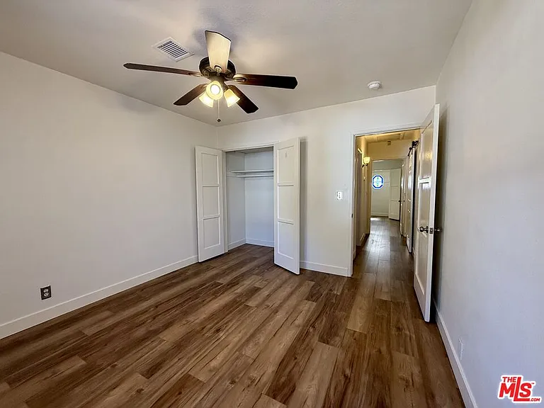 6205 Gentry Ave — Photo 12
