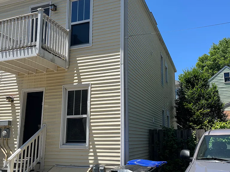 1209 Benton Ave #1 — Photo 25