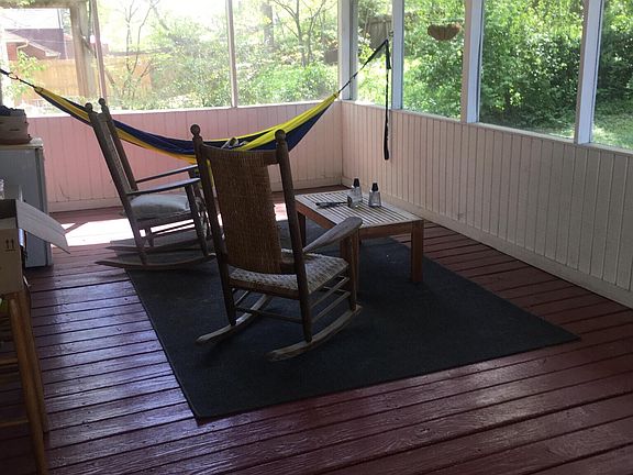 screened-in-porch