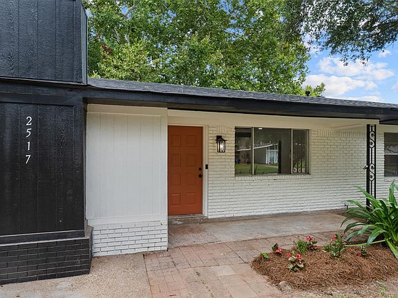 3rd image of 2517 Captain Sawyer Dr