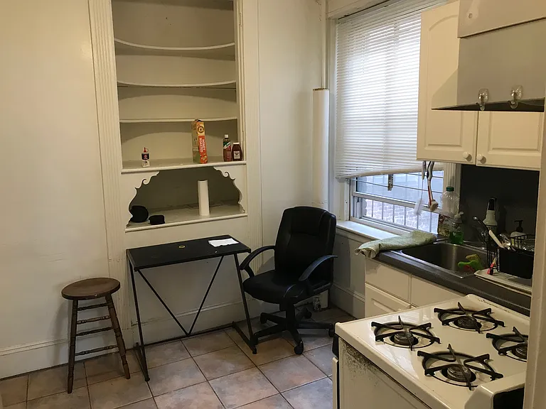 64 Hemenway St #1 — Photo 11