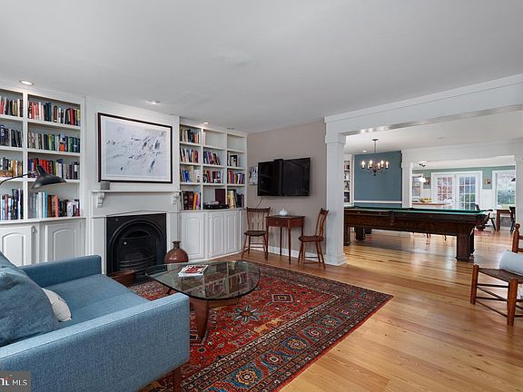 4th image of 29 Chestnut St