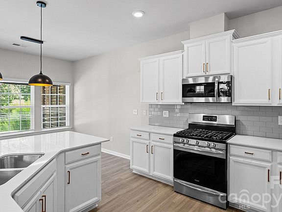 4th image of 1257 Loggerhead Dr