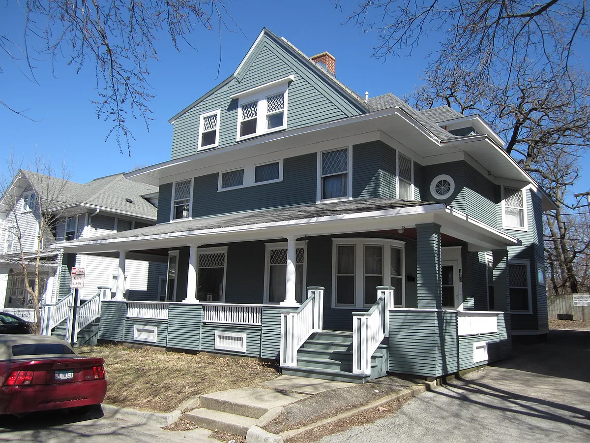 Building Photo - 119 Tennyson Ct #1
