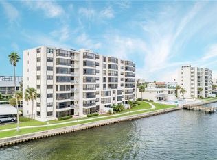 200 Woodette Dr APT 202B, Dunedin, FL 34698
