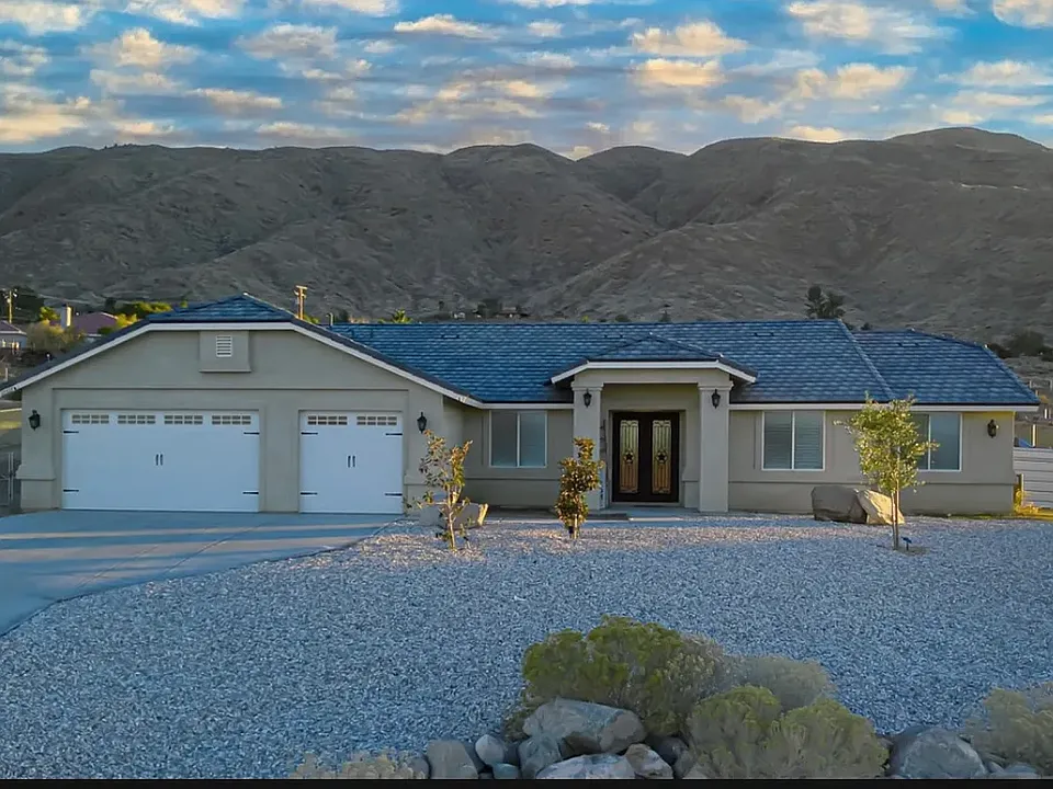 22227 Skyline Dr