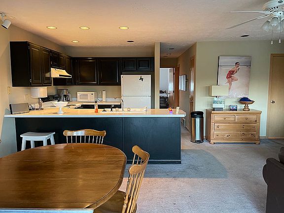 3rd image of 5795 Beech Ave APT 47