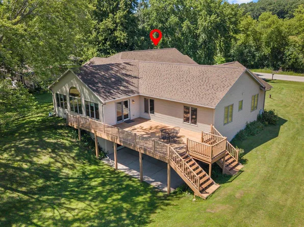 W3757 Orchard Ave, Green Lake, WI 54941