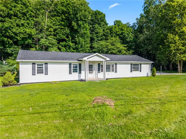 1755 Riverside Dr, Sidney, OH 45365