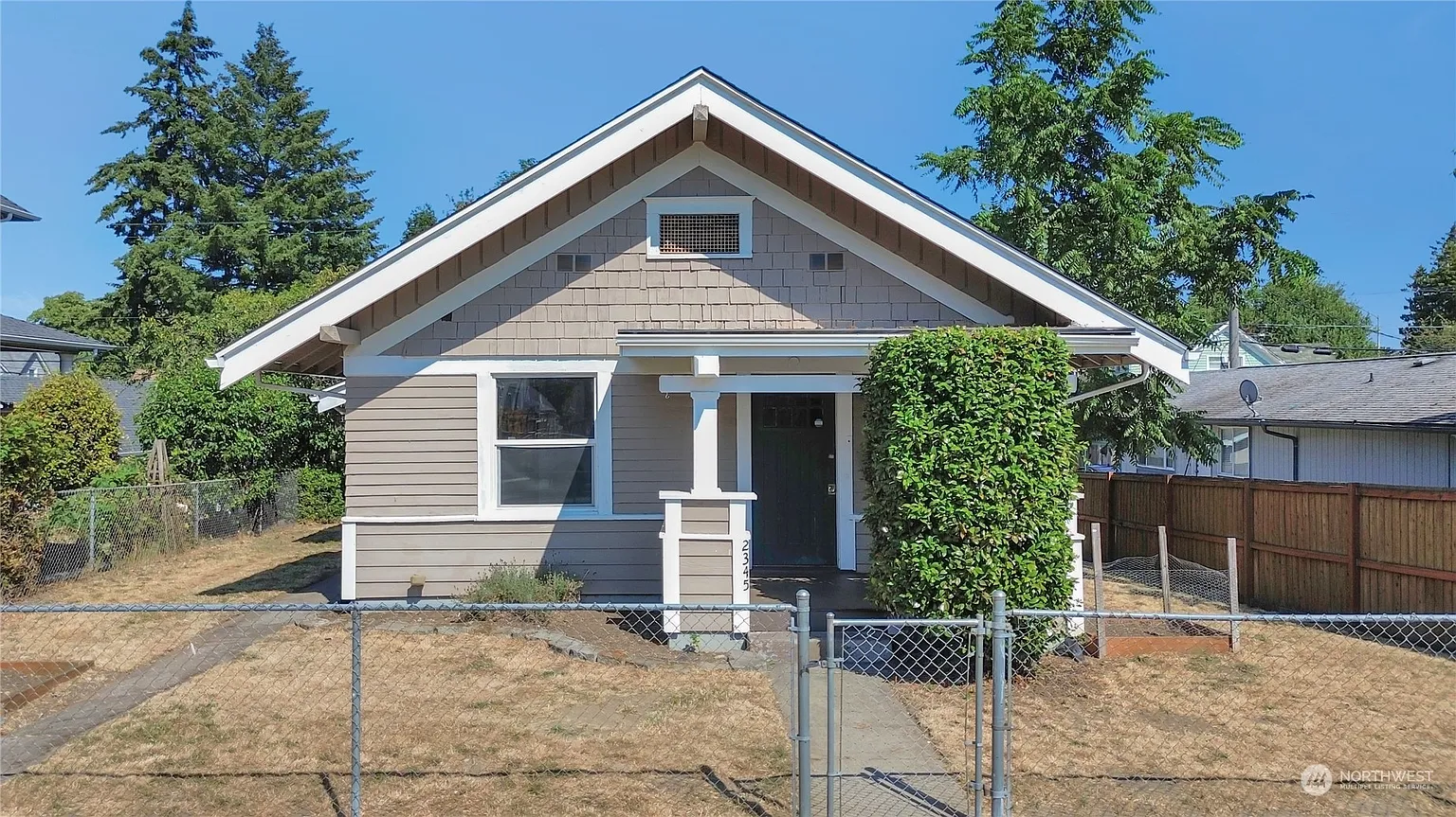 2345 S L Street photo 1