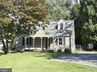 27 Kingsley Rd, Owings Mills, MD 21117