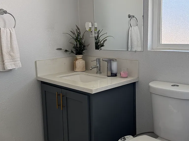 16294 Heathfield Dr — Photo 11