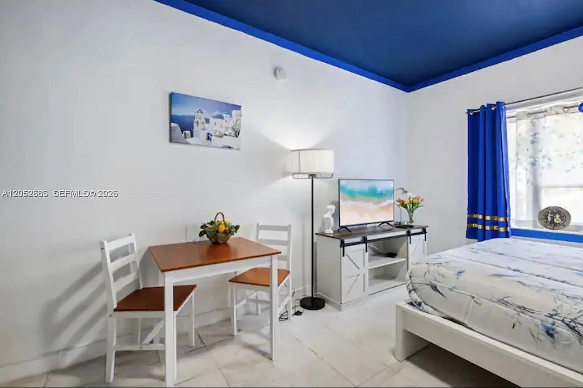 The Mantell Condo — Photo 4