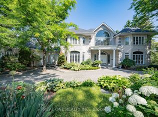 14 Alm Ct, Aurora, ON L4G 6W7