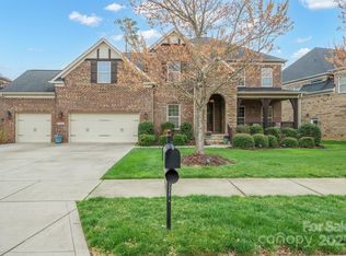 10627 Rippling Stream Dr NW, Concord, NC 28027