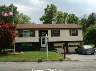 24 Lake Rd, Watertown, CT 06795