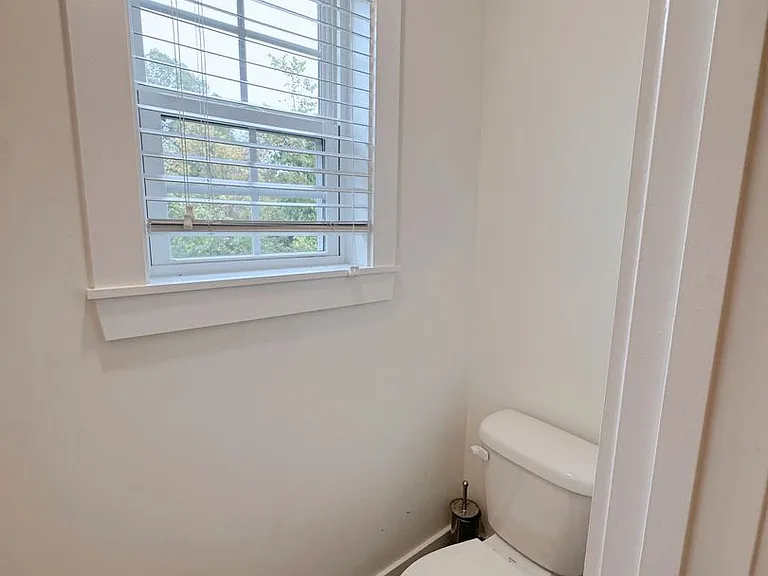 309 Lyric St — Photo 28