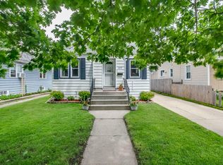 5229 35th Ave, Kenosha, WI 53144
