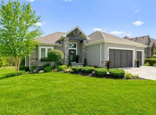 25749 W 96th Ter, Lenexa, KS 66227