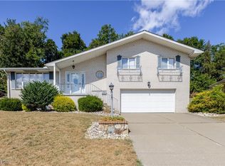 155 Forest Rd, Weirton, WV 26062