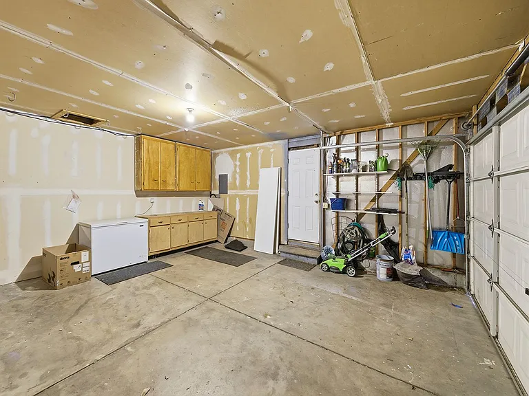 3106 Sharps St — Photo 15