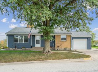 101 2nd St SE, Fort Atkinson, IA 52144
